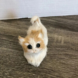 Vtg Real Fur Realistic Looking  Cat